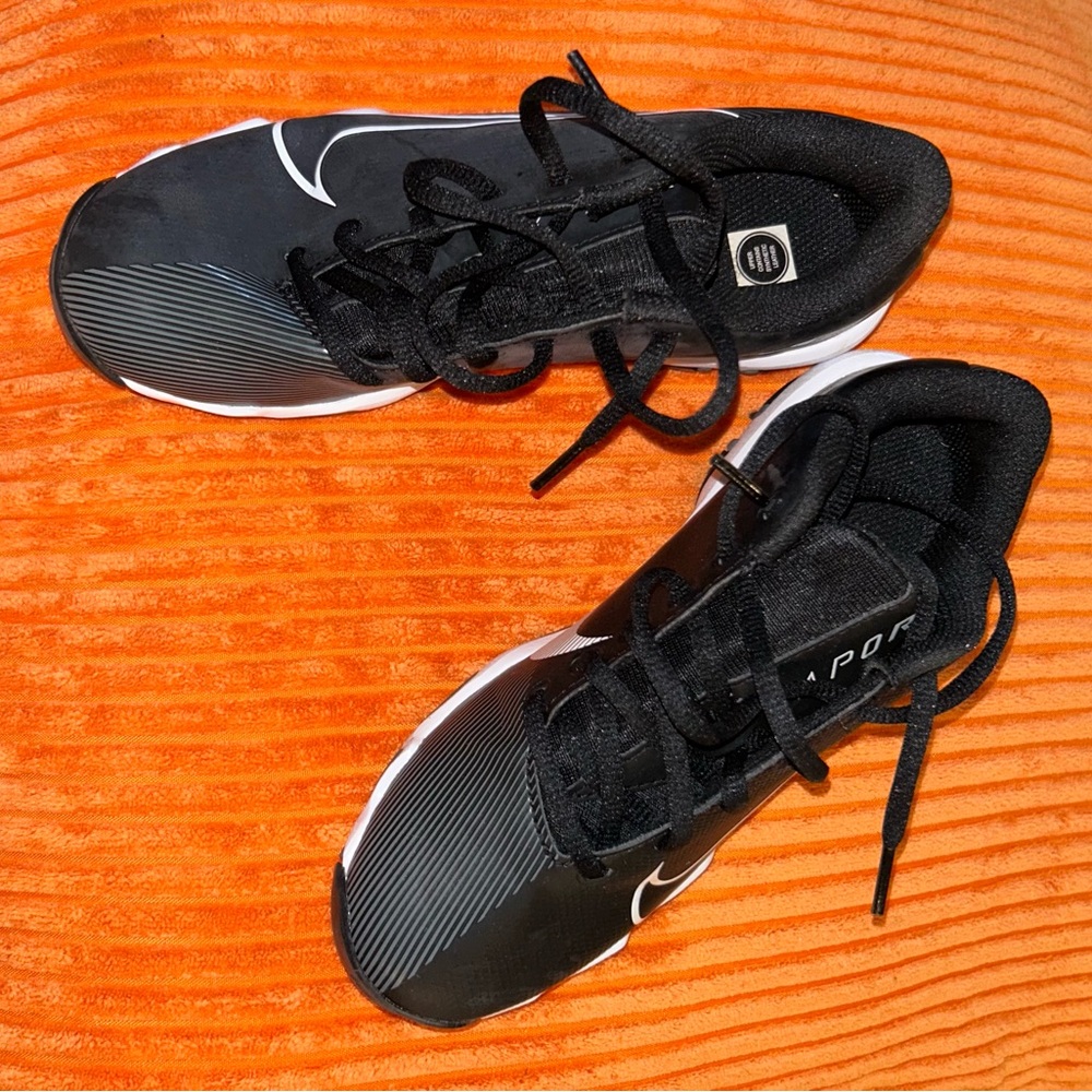 Nike cleats youth